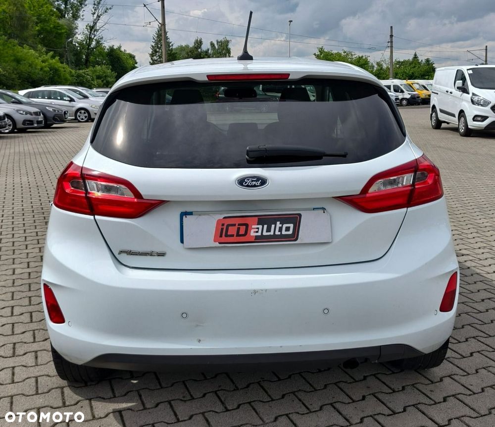 Ford Fiesta - 6