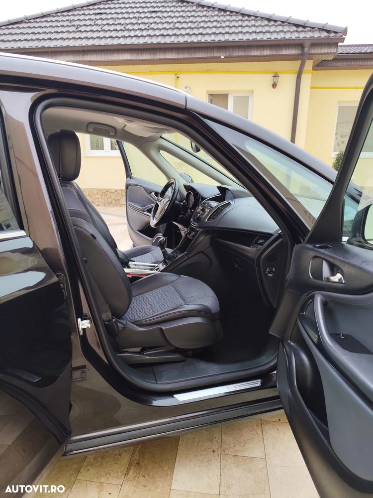 Opel Zafira - 7