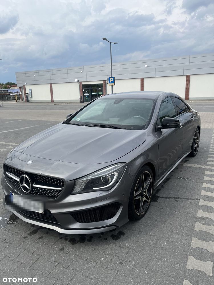 Mercedes-Benz CLA 180 AMG Line - 6