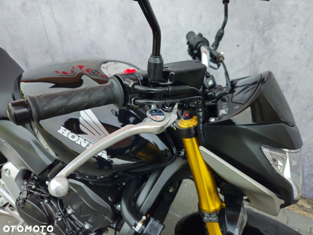 Honda CB - 24