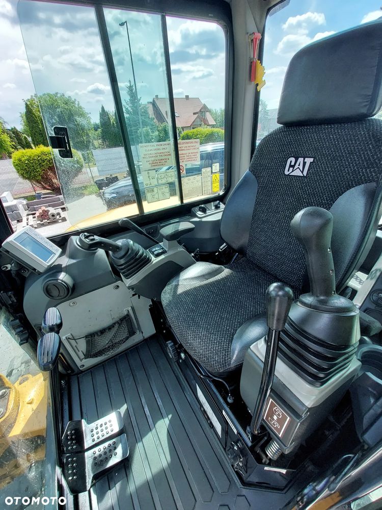 Caterpillar 305E2 - 9