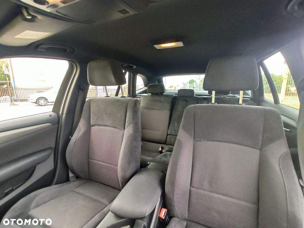 BMW X1 - 8