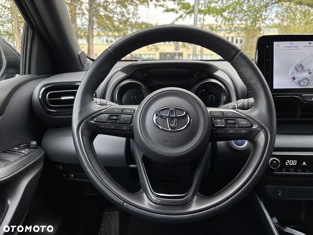 Toyota Yaris - 22