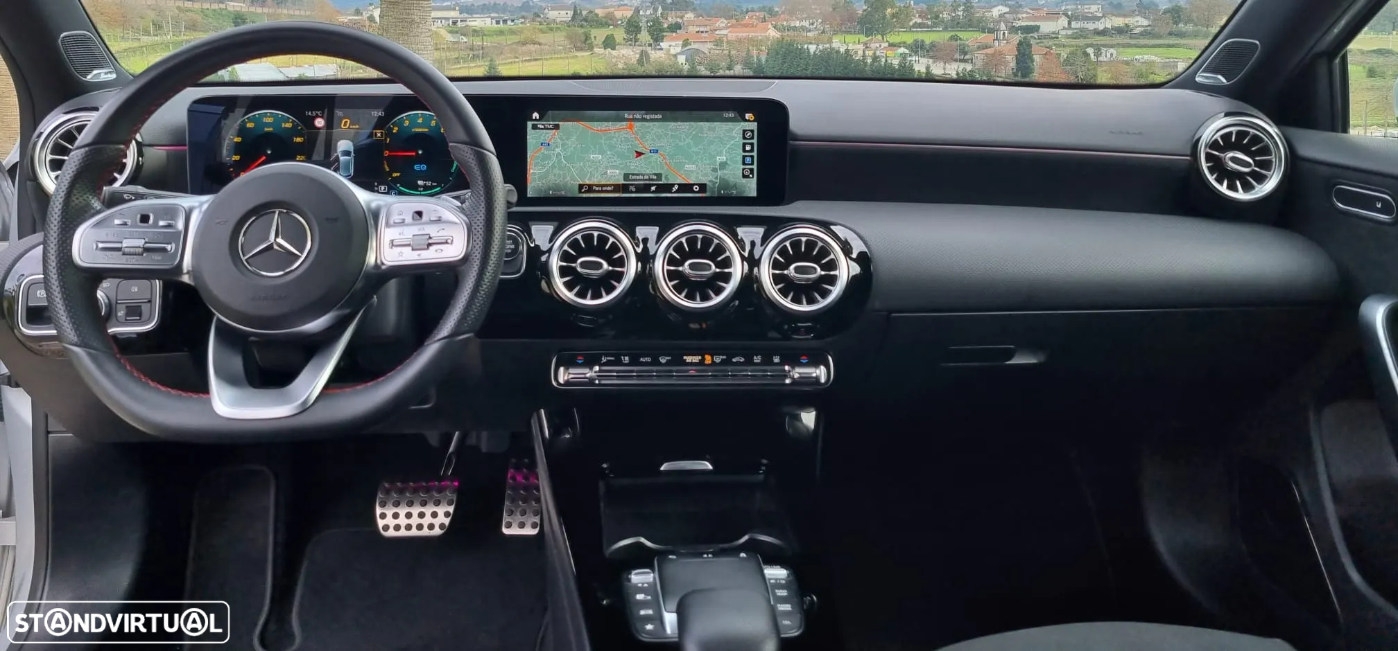Mercedes-Benz A 250 e AMG Line - 23
