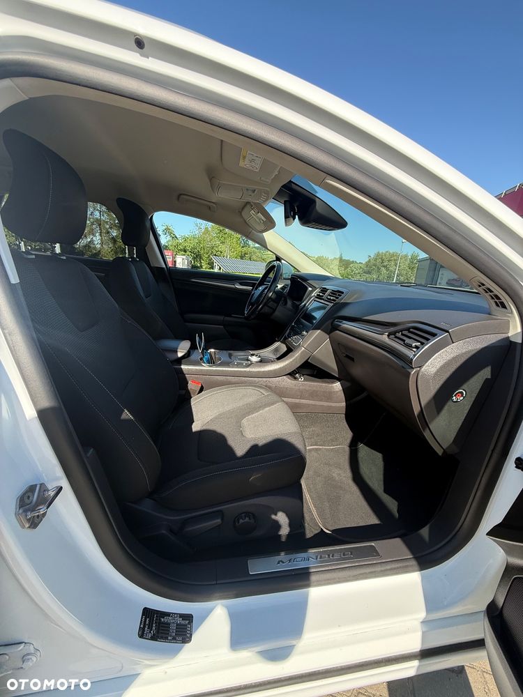 Ford Mondeo 2.0 EcoBlue Titanium - 18