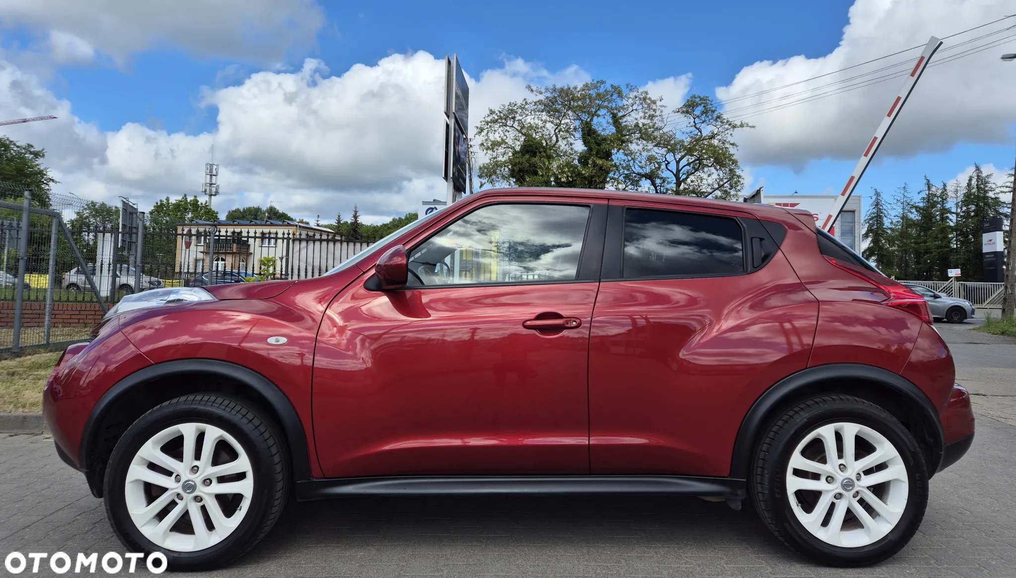 Nissan Juke 1.6 T Tekna 4x4 - 5