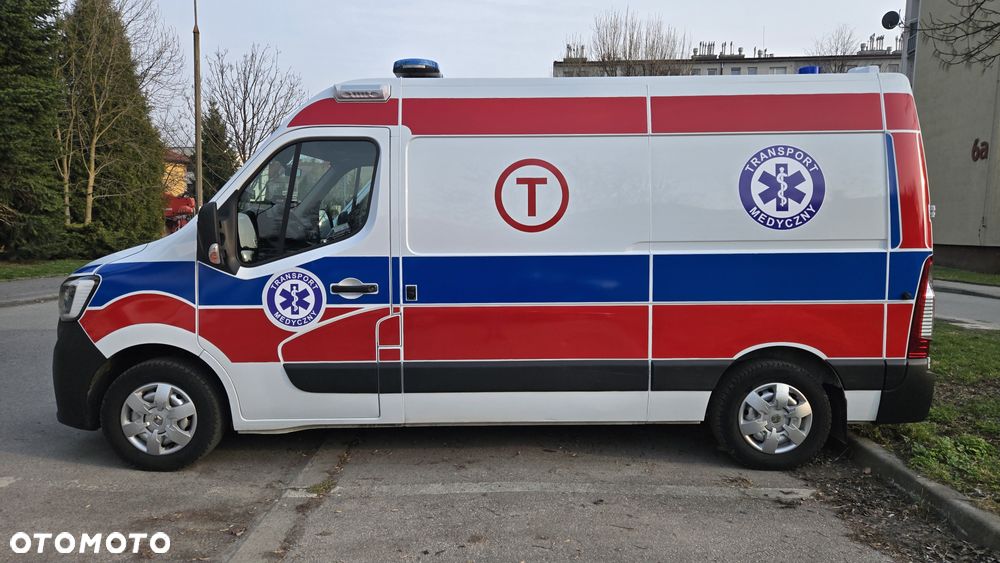 Renault Master Ambulans karetka - 3