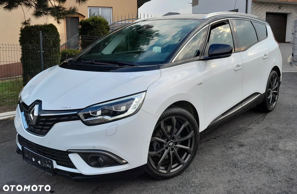 Renault Grand Scenic - 1