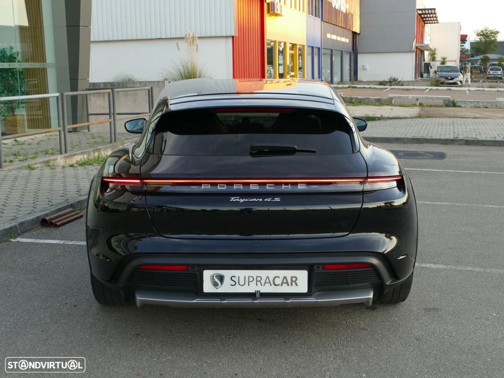 Porsche Taycan Cross Turismo 4S - 4