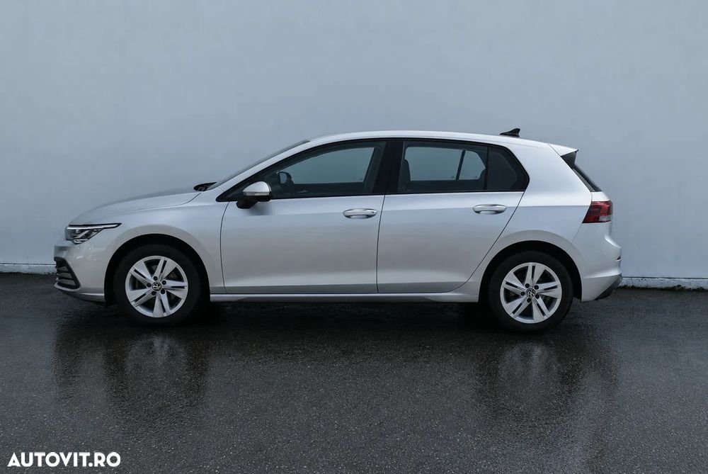 Volkswagen Golf 1.0 eTSI DSG MHEV Life - 8