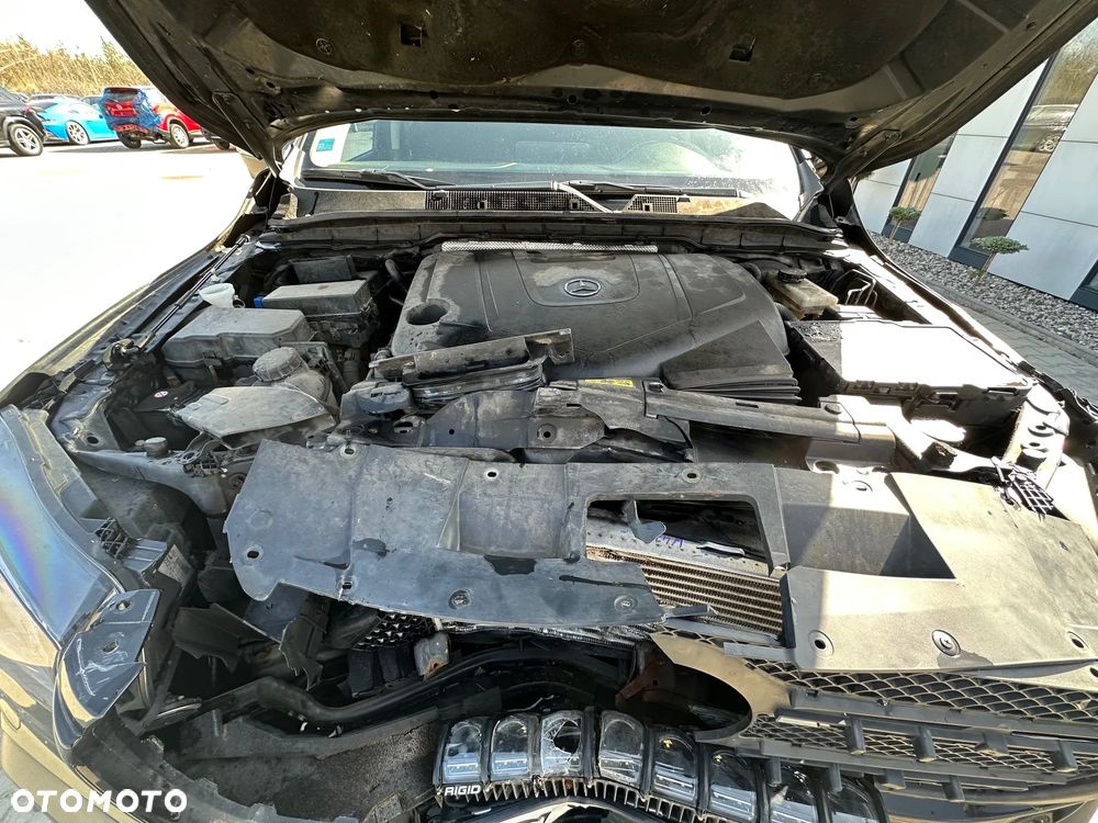 Mercedes-Benz Klasa X - 15