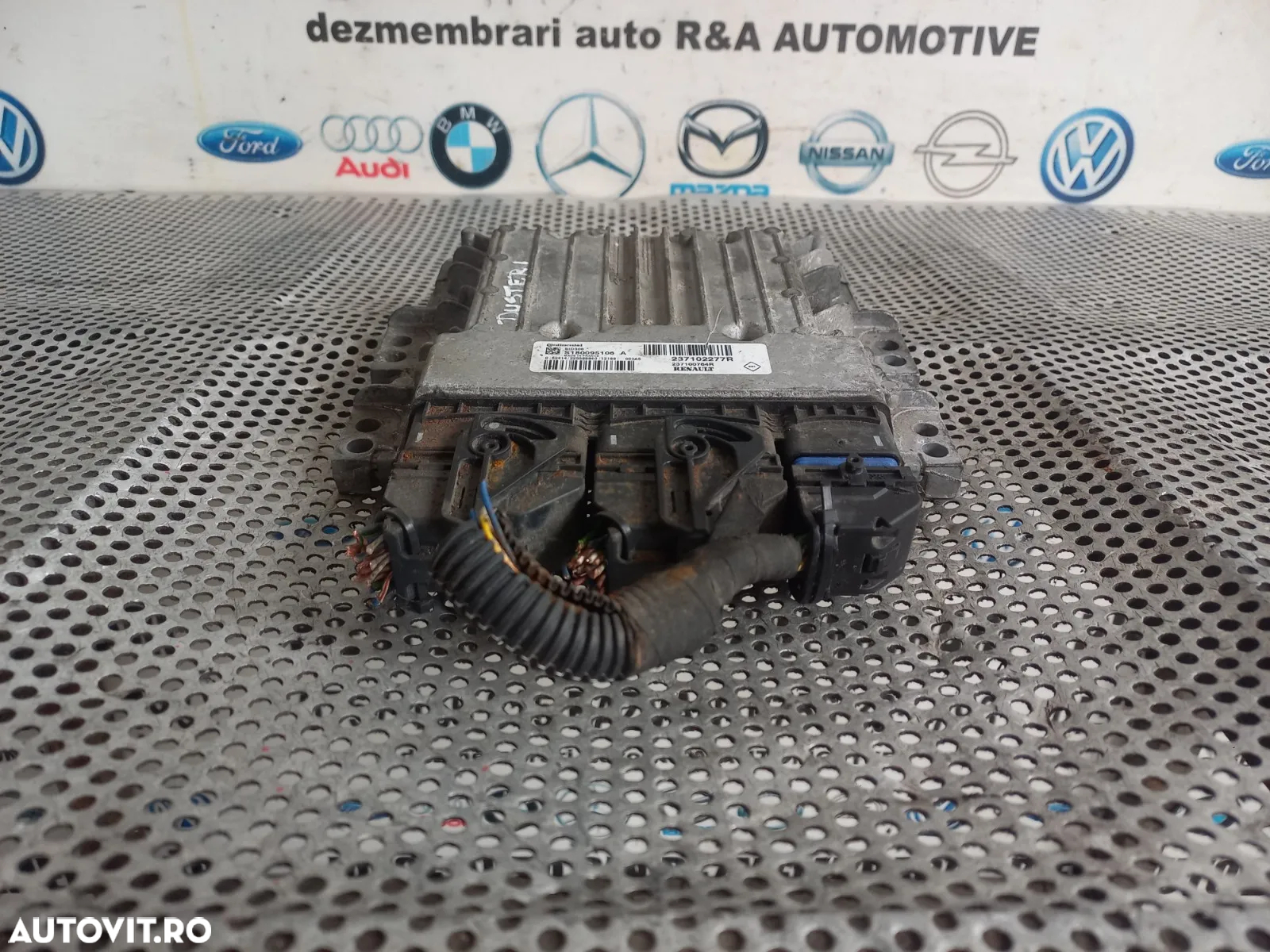 Calculator Motor ECU Dacia Duster 1.5 Dci Euro 5 Cod R - Dezmembrari Arad - 3
