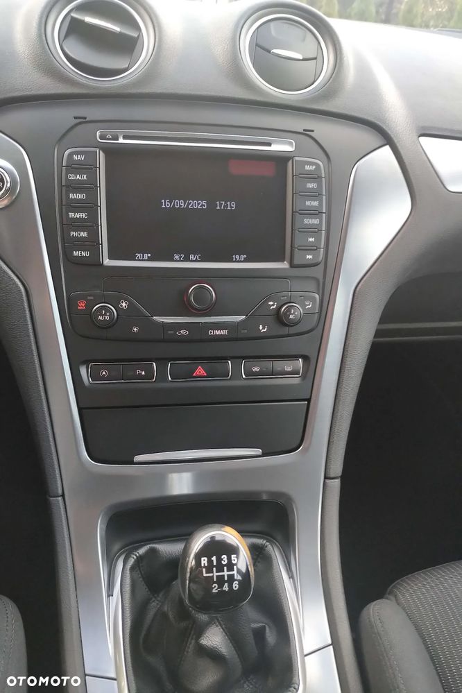 Ford Mondeo 1.6 TDCi Start-Stopp Titanium - 10