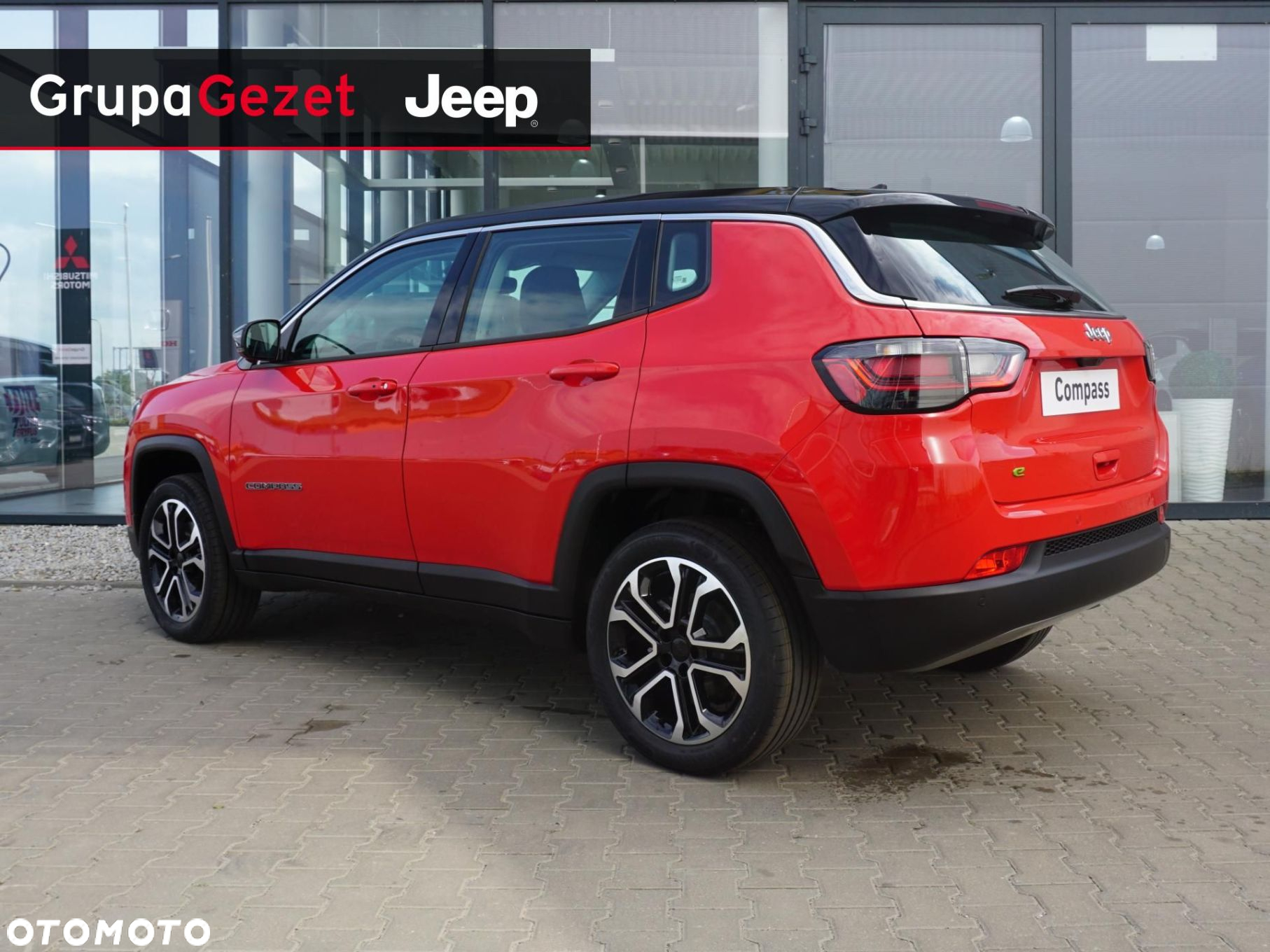 Jeep Compass - 2