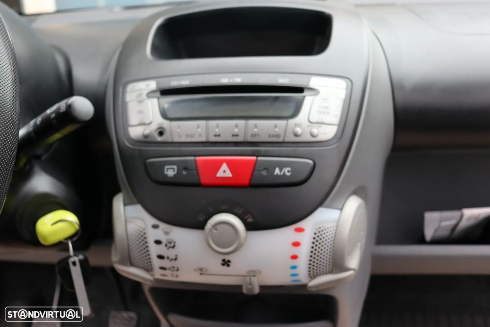 Toyota Aygo 1.0 Power Pack+AC+JLL - 6