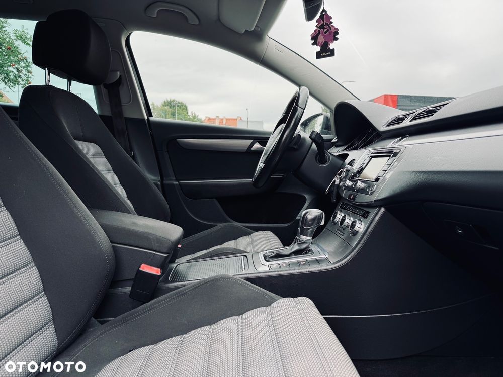 Volkswagen Passat Variant 1.4 TSI DSG BlueMotion Technology Exclusive - 15