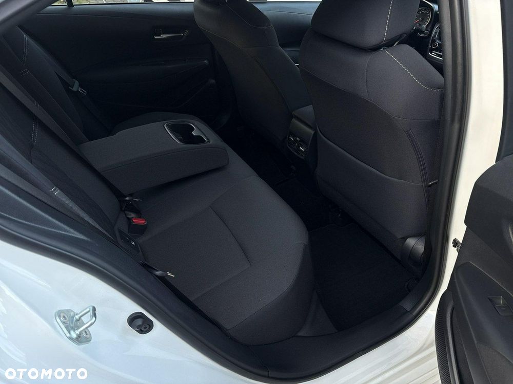 Toyota Corolla 1.5 Comfort - 13