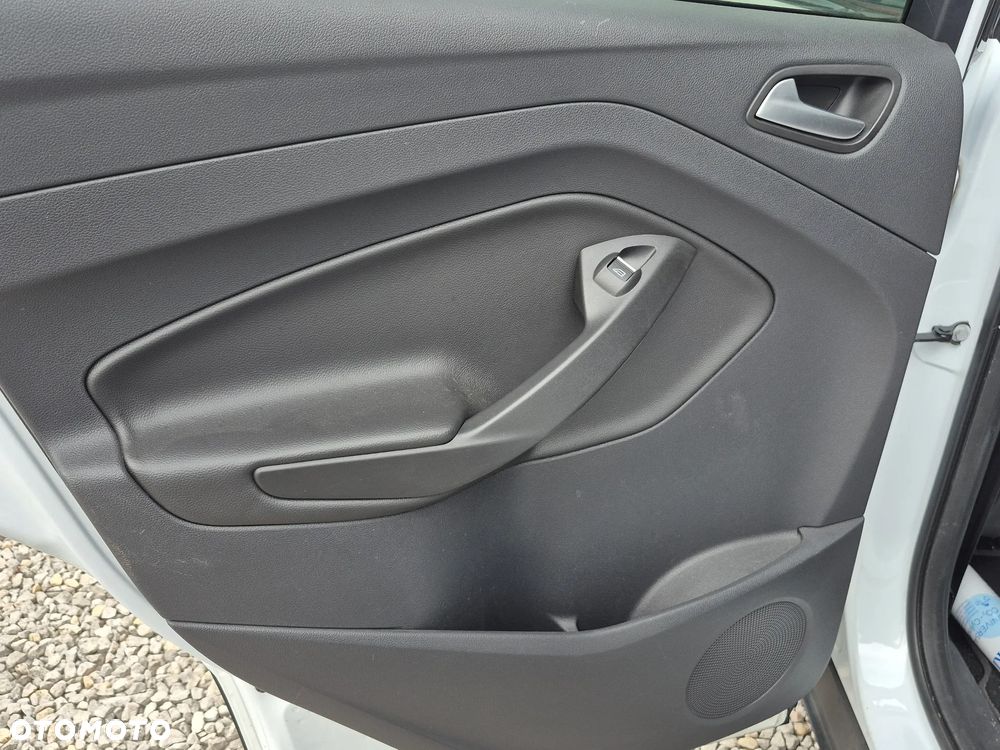 Ford Kuga 2.0 TDCi 2x4 SYNC - 16