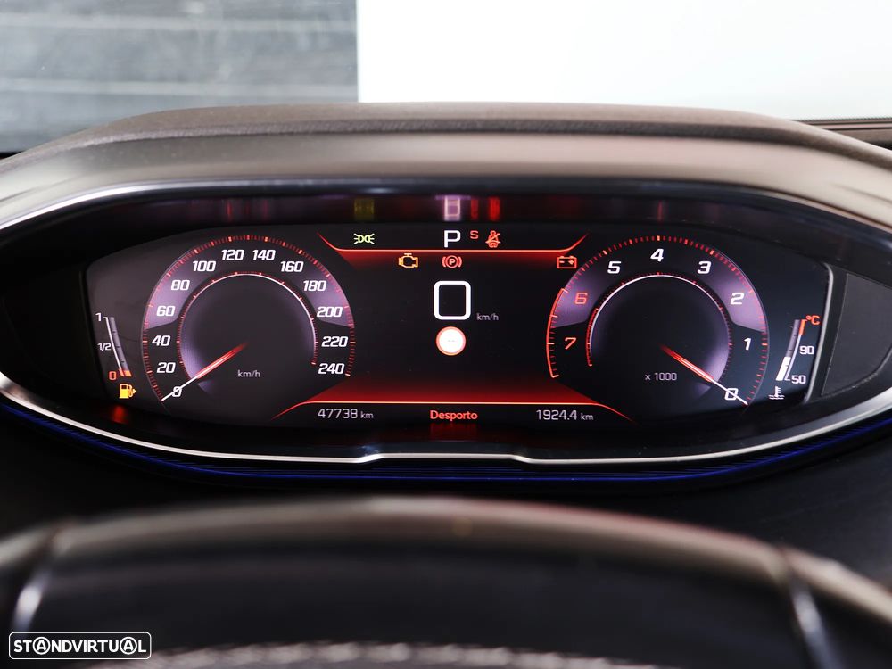 Peugeot 3008 1.2 PureTech Allure EAT8 - 30