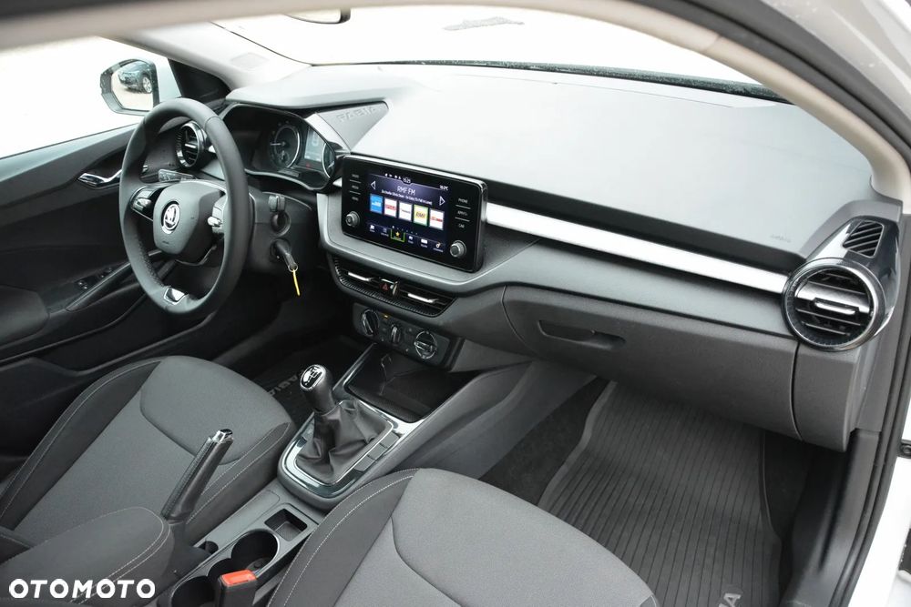 Skoda Fabia 1.0 Ambition - 15