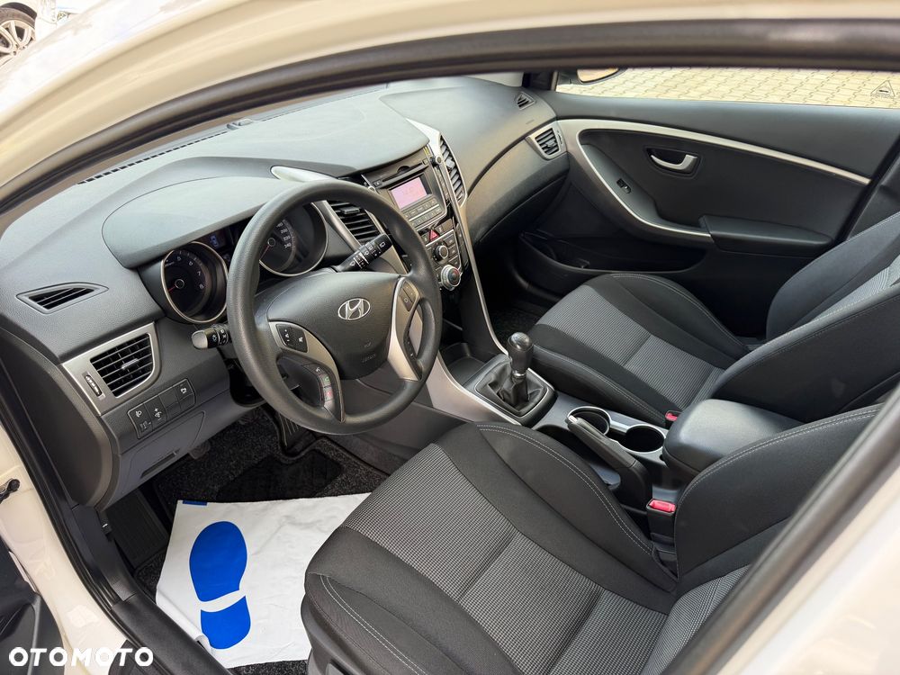 Hyundai i30 1.4 Fifa World Cup Edition - 21