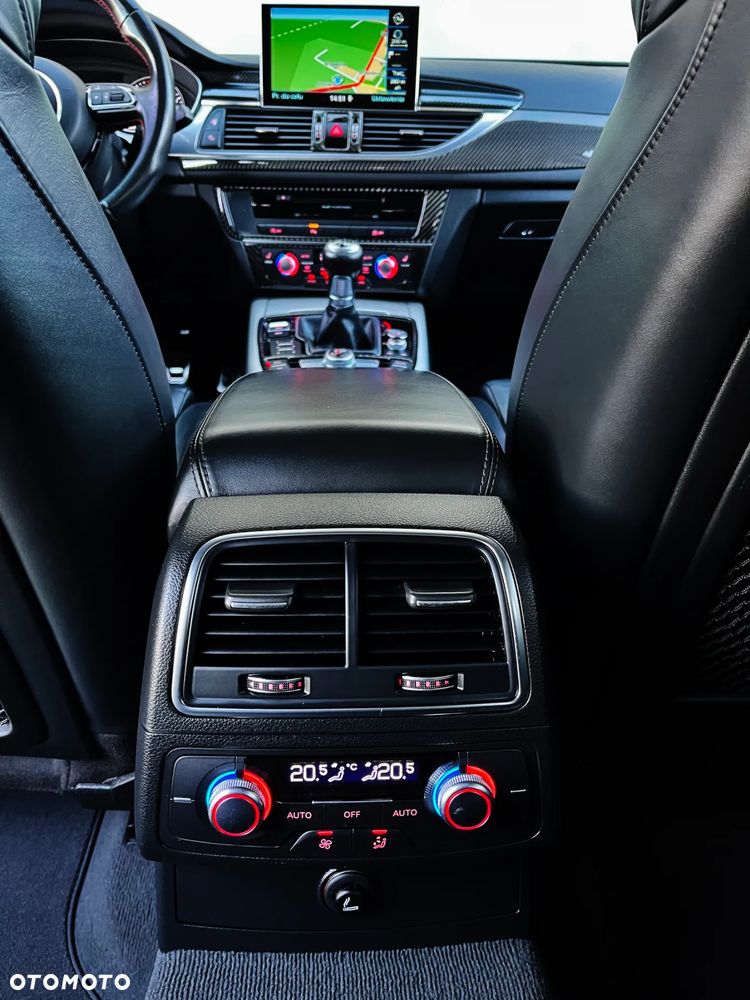 Audi A6 Avant 2.0 TDI Ultra - 32