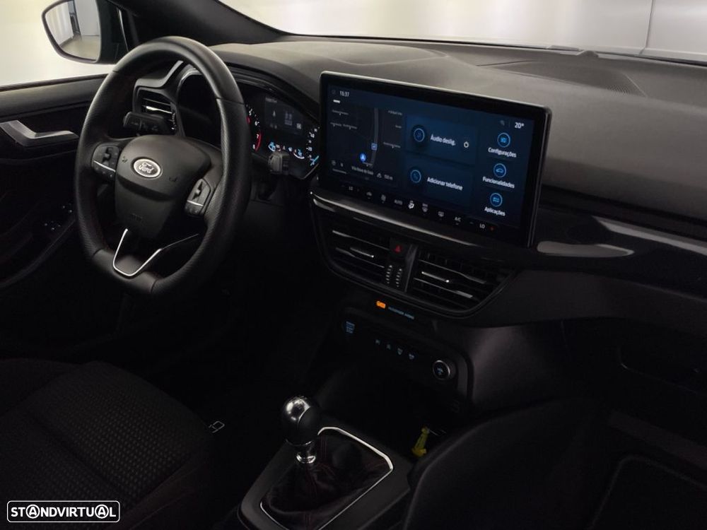 Ford Focus 1.0 EcoBoost MHEV ST-Line - 22