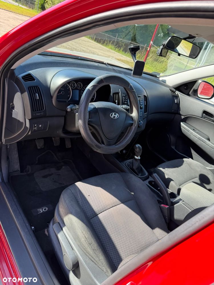 Hyundai i30 1.4 Base - 10