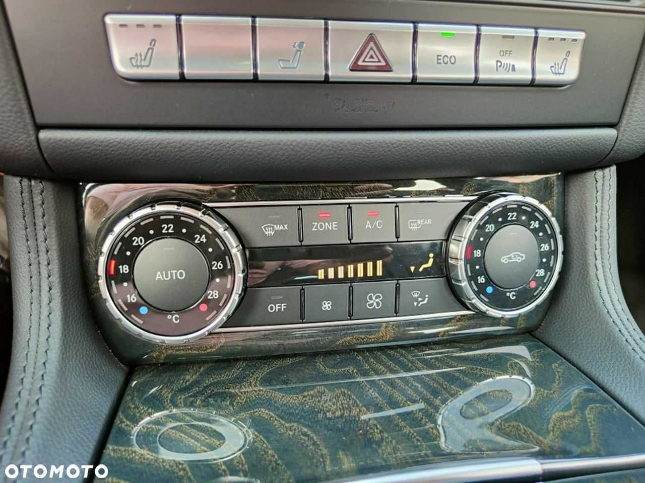 Mercedes-Benz CLS - 30