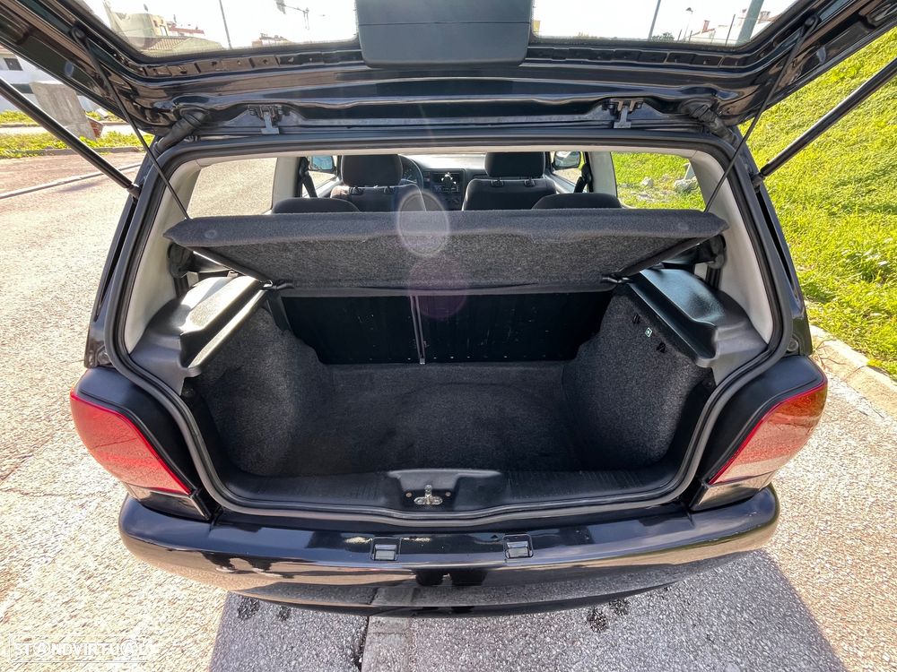 VW Polo 1.0 GL - 17