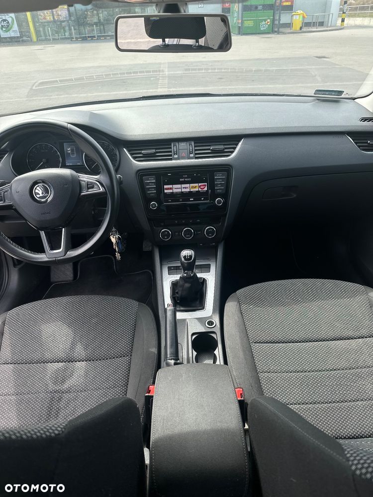 Skoda Octavia 1.6 TDI Ambition - 9