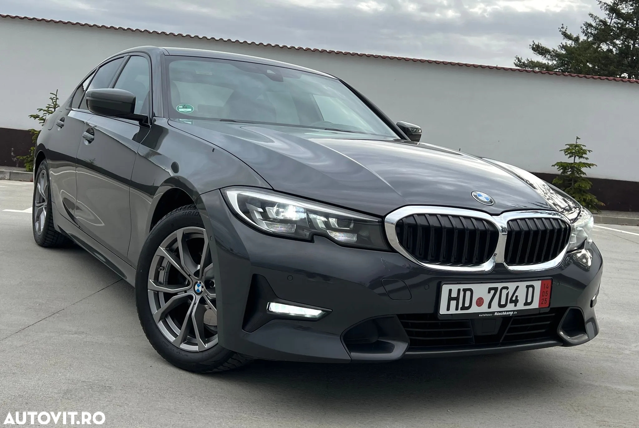 BMW Seria 3 320d Aut. Sport Line - 2