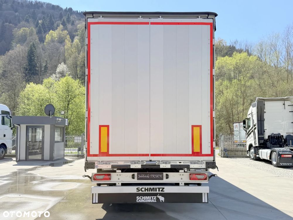 Schmitz Cargobull MEGA VARIOS - 11