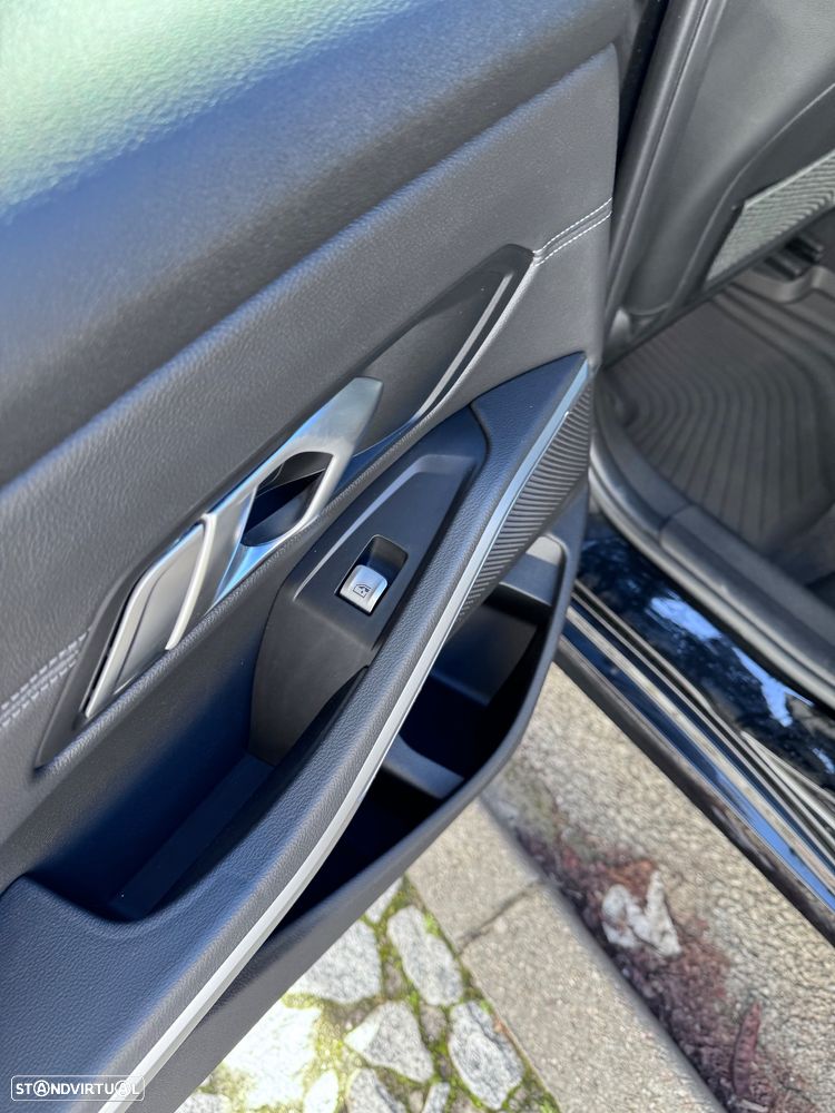 BMW 320 d Pack M Shadow Auto - 8