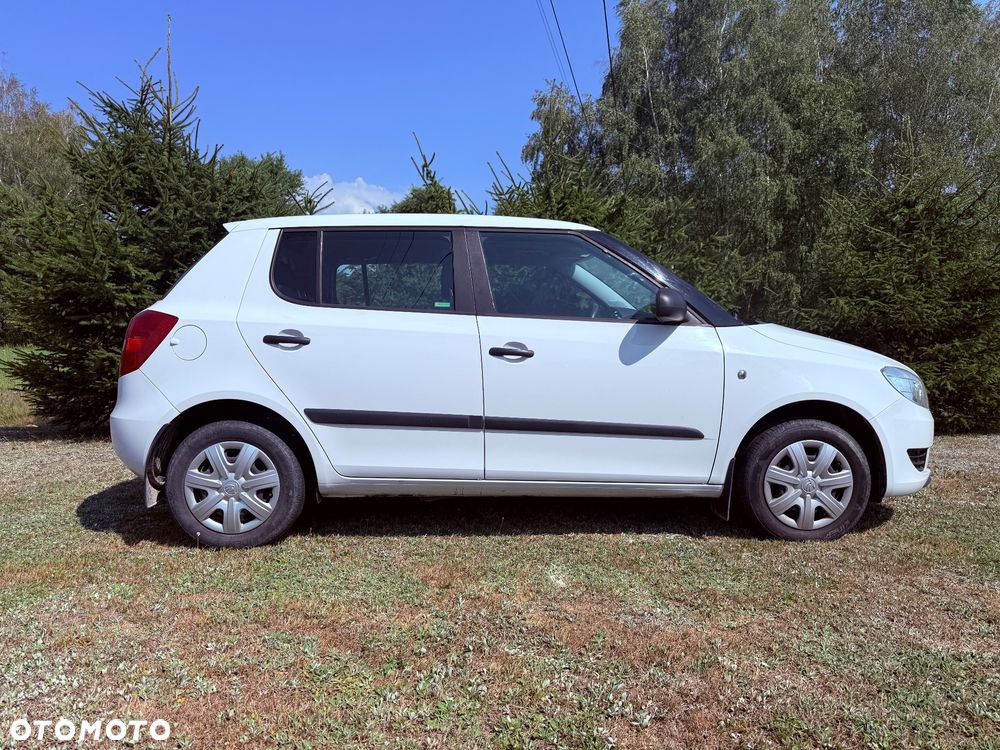 Skoda Fabia 1.4 16V Active Plus - 7