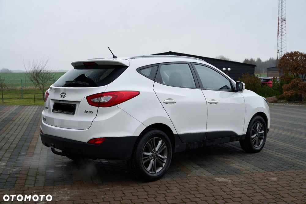 Hyundai ix35 1.6 2WD Fifa World Cup Edition - 7