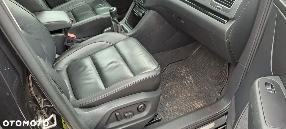 Volkswagen Sharan 2.0 TDI (BlueMotion Technology) Highline - 15