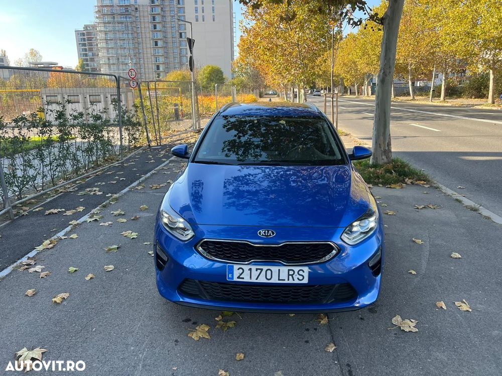 Kia Ceed 1.6 CRDi Eco-Dynamics+ (48V Mild-Hybrid) DCT7 GT Line - 5