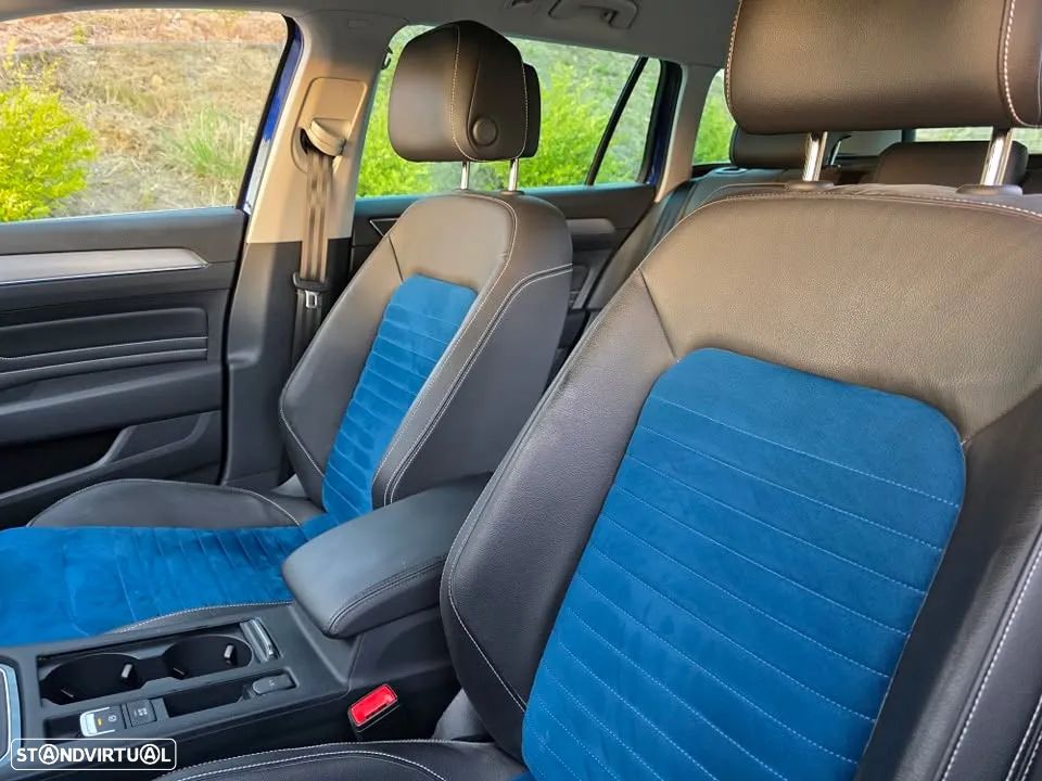VW Passat Variant 2.0 TDi R-Line DSG - 6