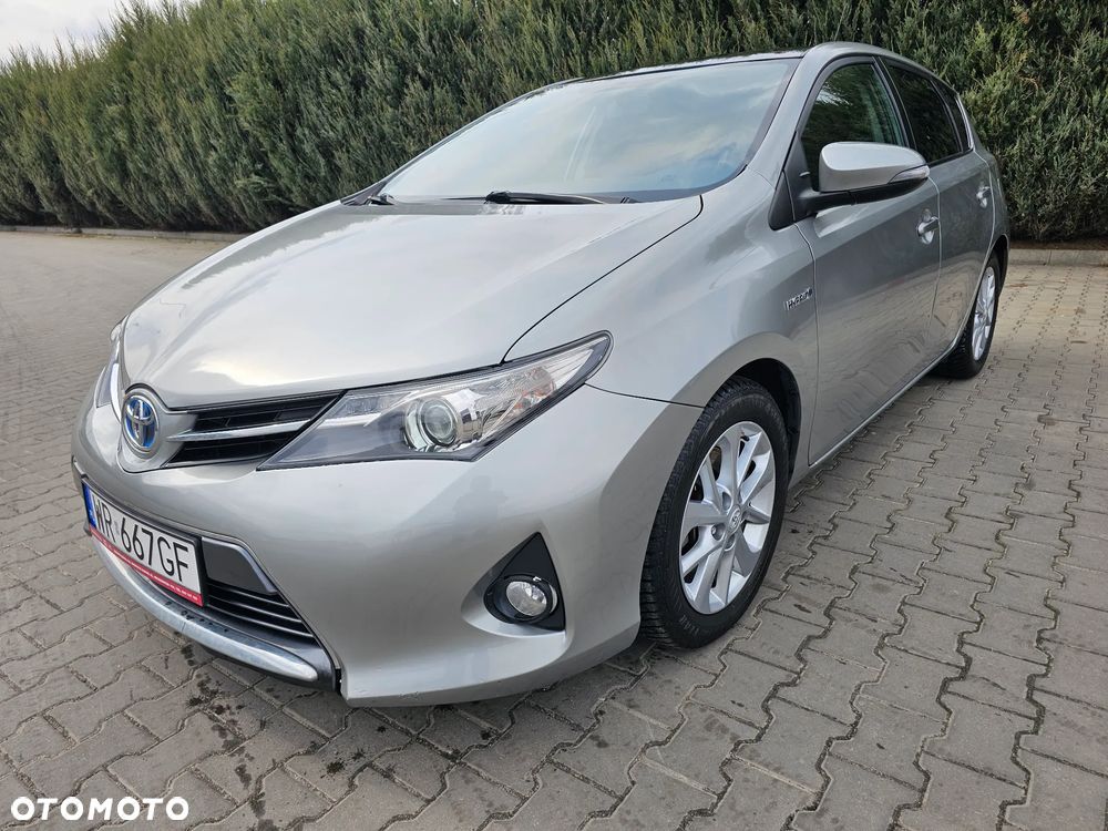 Toyota Auris 1.8 HSD Luna - 3