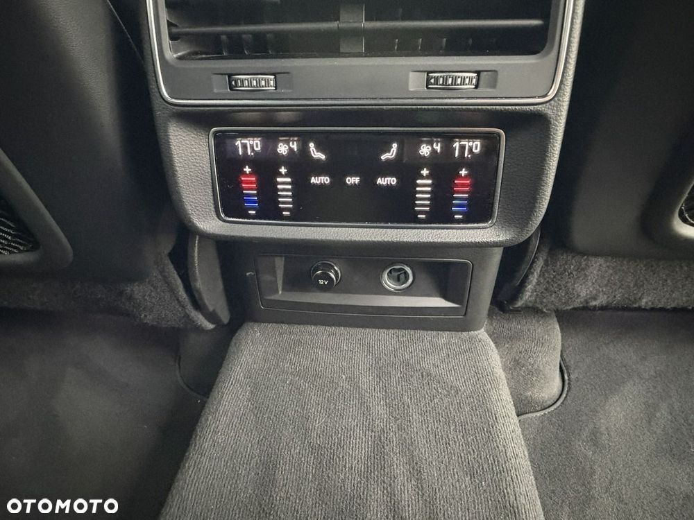 Audi Q7 50 TDI mHEV Quattro S Line Tiptr - 27