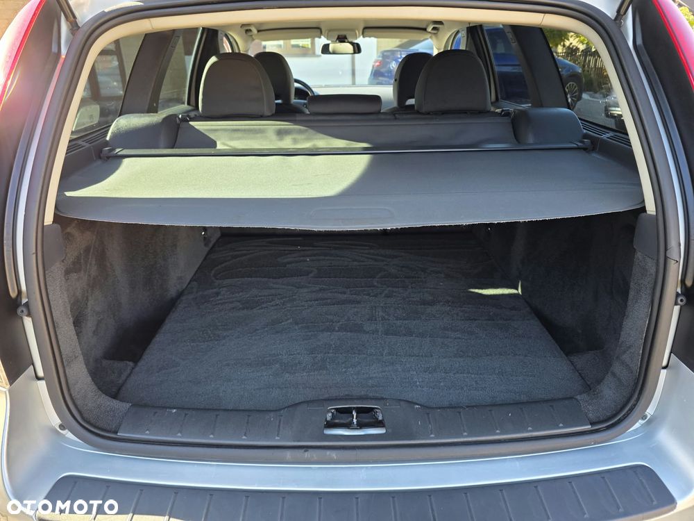 Volvo V50 - 31