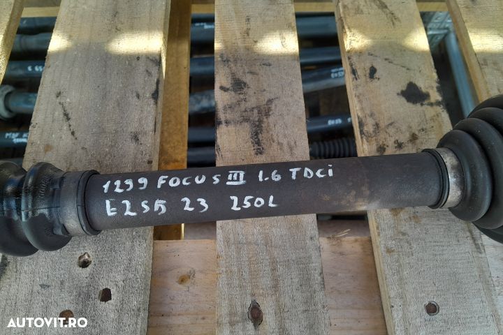 Planetara fata dreapta RMAV61-3B436-C2C RMAV61-3B436-C2C Ford Focus 3 - 2
