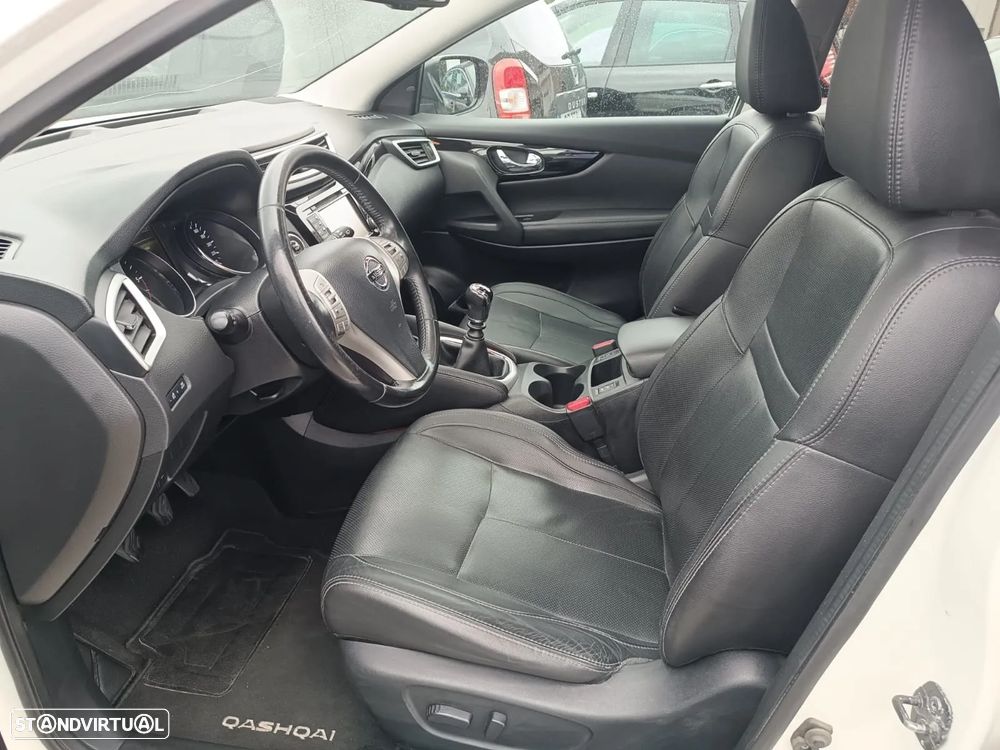 Nissan Qashqai 1.5 dCi Tekna Premium - 9