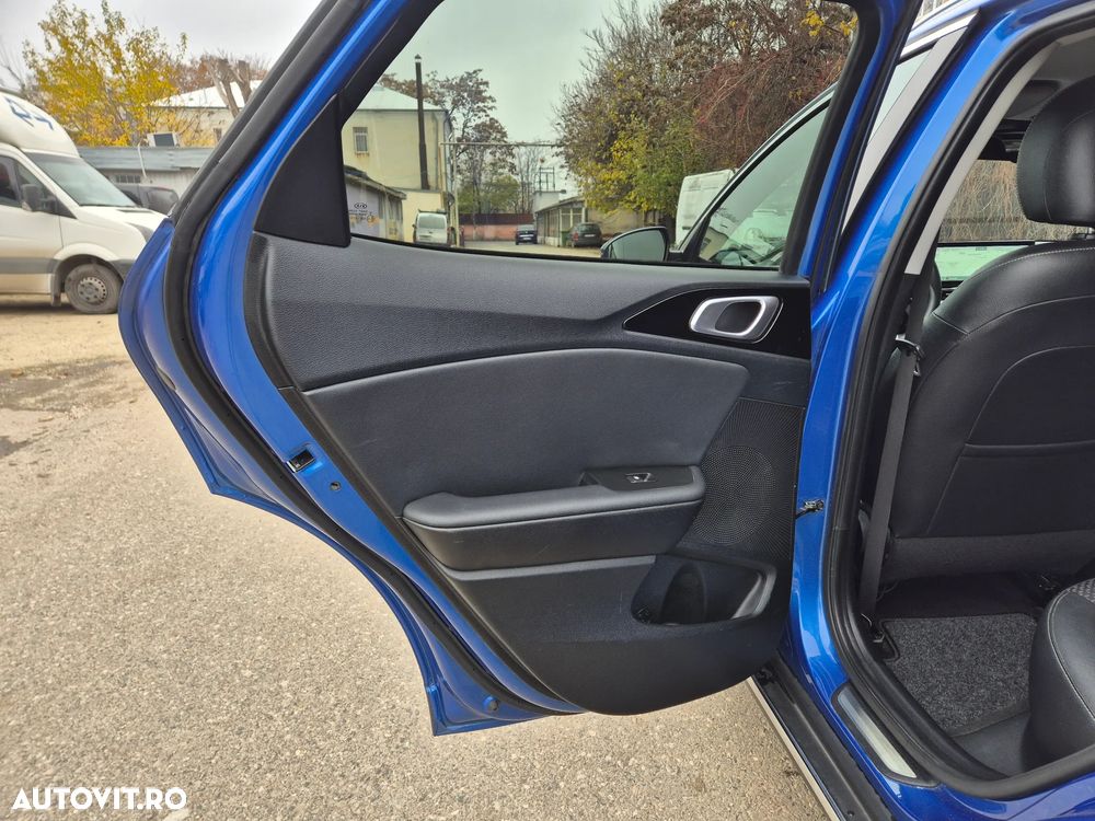 Kia XCeed 1.6 CRDi Eco-Dynamics+(48V Mild-Hybrid) DCT7 SPIRIT - 18