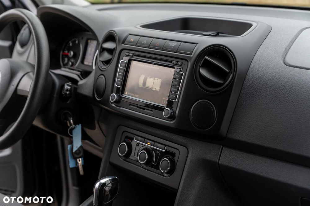 Volkswagen Amarok - 26