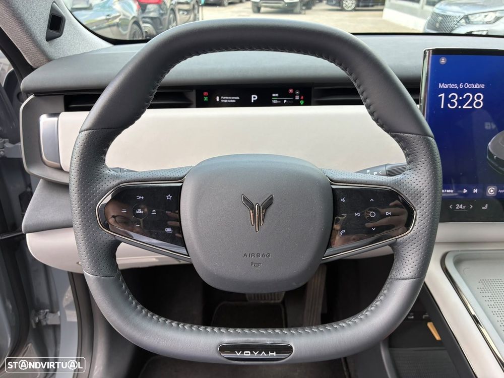 Voyah Courage 80 kWh Exclusive - 19