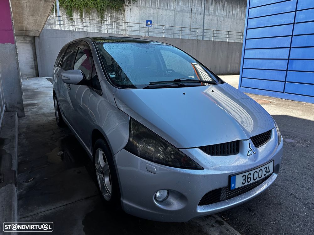 Mitsubishi Grandis 2.0 DI-D Sport - 5