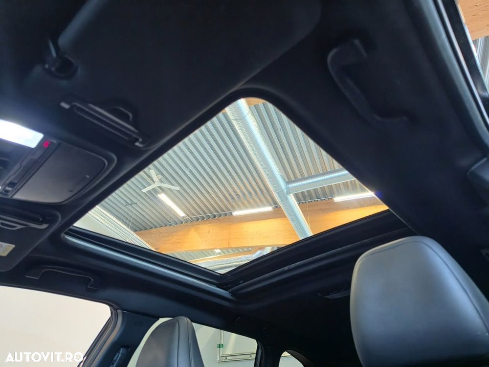 Subaru Forester 2.0 e-Boxer LinearTronic MHEV Premium - 7