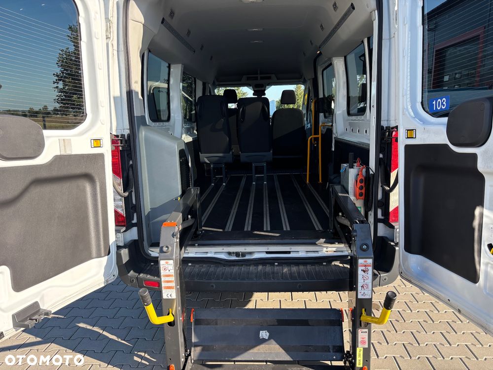 Ford Transit - 17